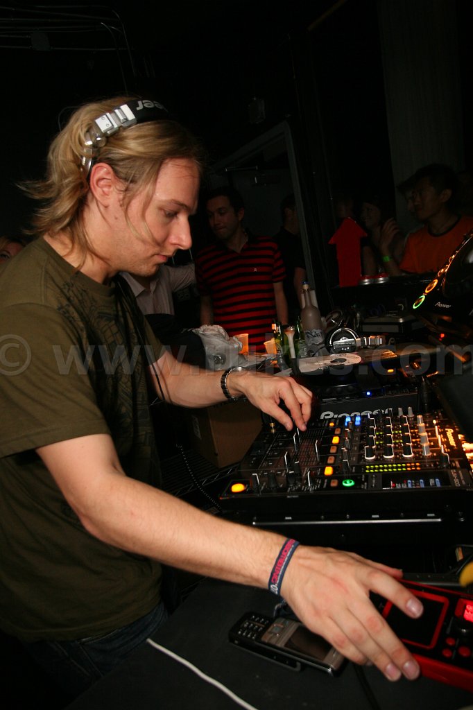 wetbar 016